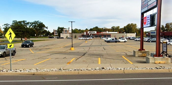 K-Mart (Kmart) - Holland - 571 E 8Th Street